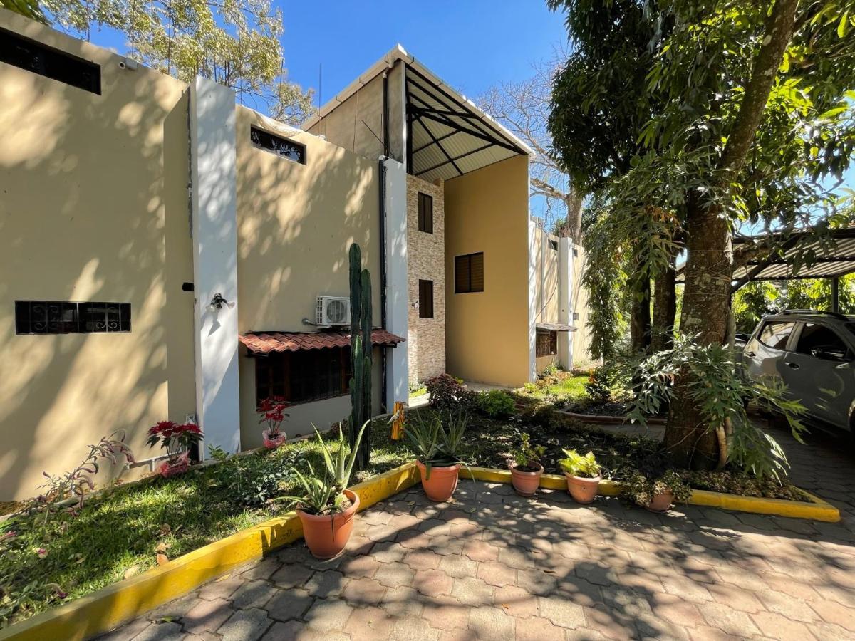 Villa Las Flores San Salvador Eksteriør bilde