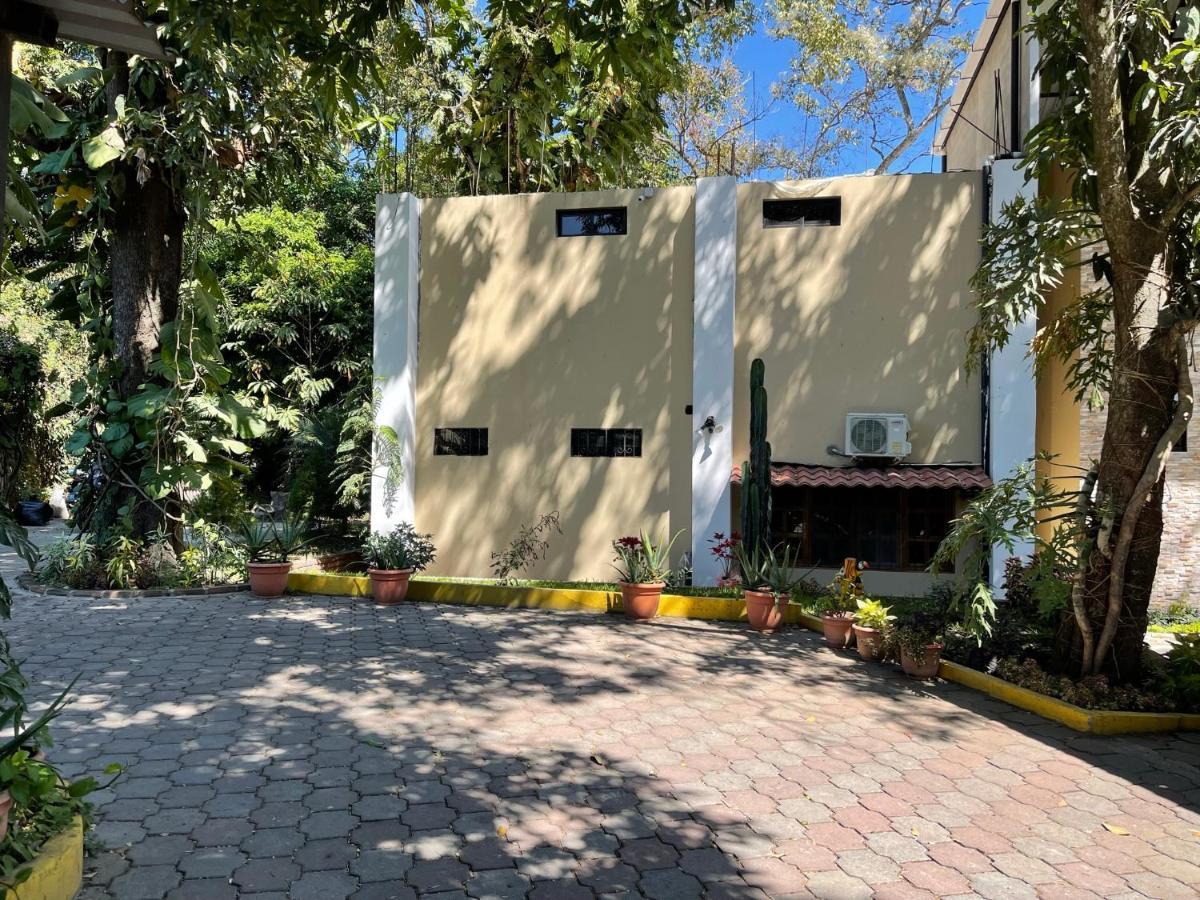 Villa Las Flores San Salvador Eksteriør bilde
